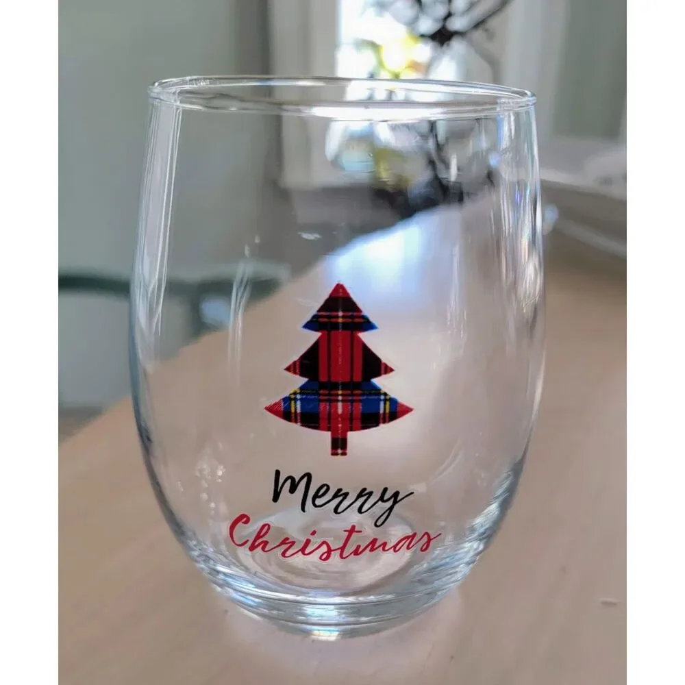 Winterberrie Lane Set of 4 20oz Holiday Festive Christmas Stemless Wine Glasses
